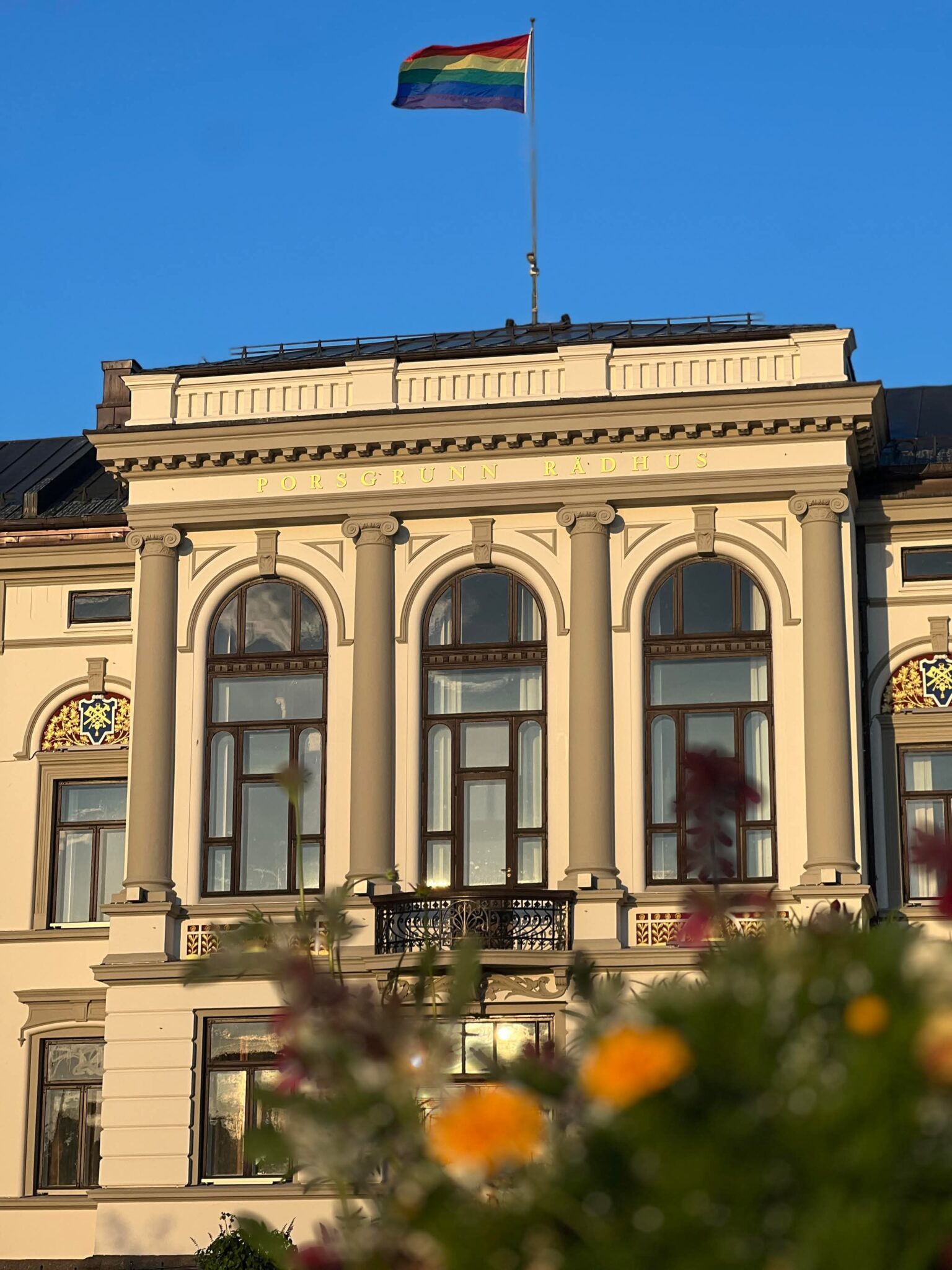 53ece7d3e714418a35cc9208419fc184